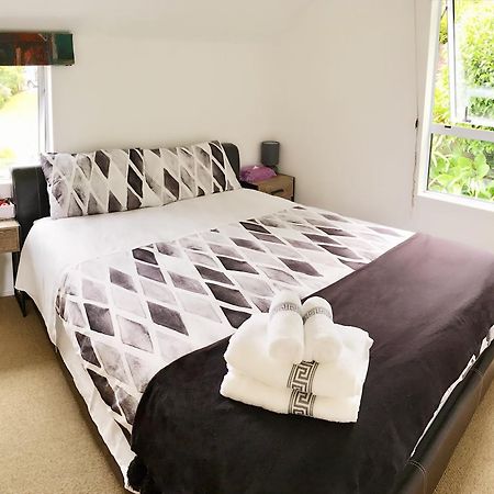 Foodora Lake View Bed & Breakfast Rotorua Bagian luar foto